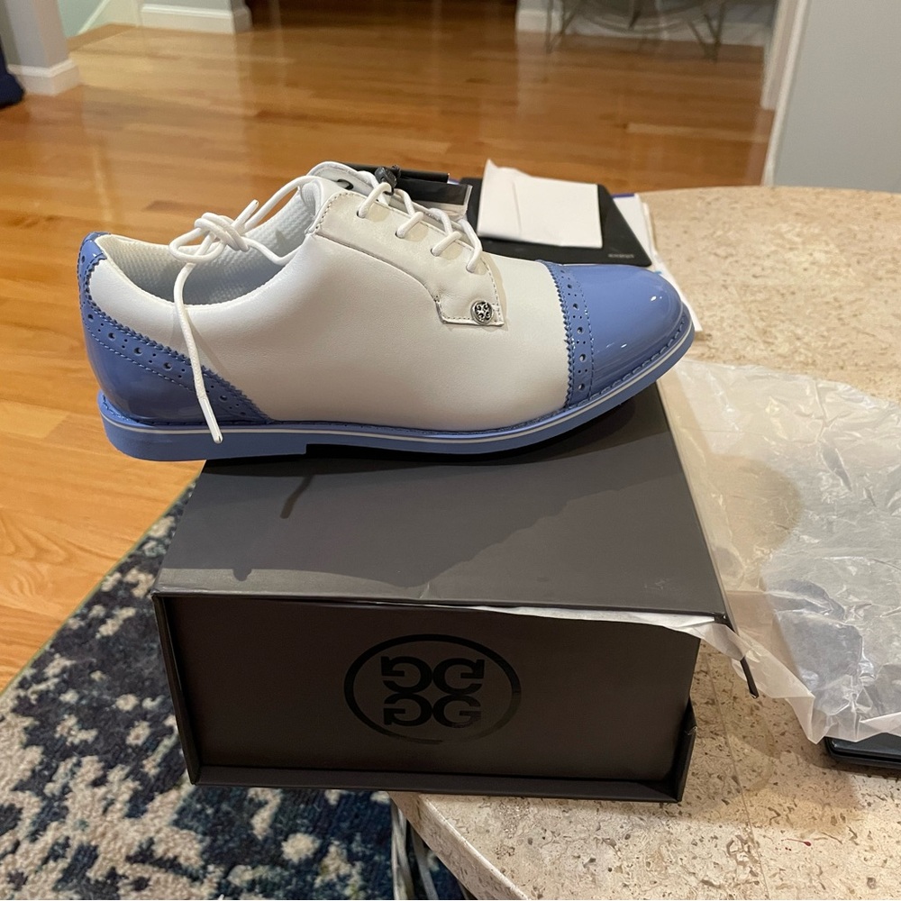 G/FORE Ladies Cap Toe Gallivanter Golf Shoes.$225 retail